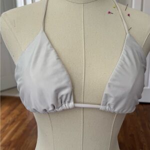 Chic White Bikini Top and Bottom Vix Swimwear Bikini